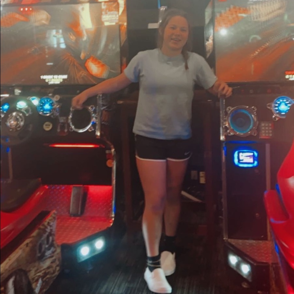 Meet your Posher, Alli